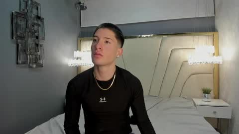 Snapshot of hunterheat_ chatting on 18, 9, 2025 hunterheat_ online show from 18, 9, 2025