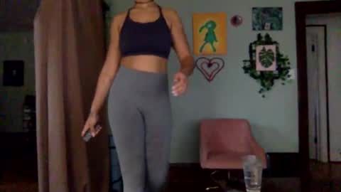 Snapshot of hunyybunz chatting on 18, 12, 2024 Goddess Hunyy online show from 18, 12, 2024