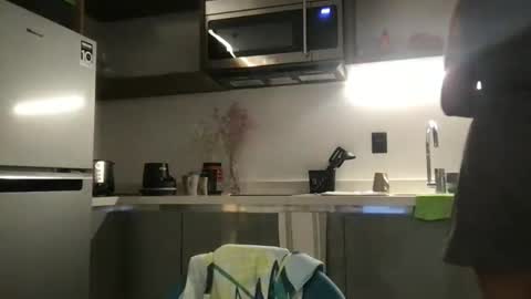 Snapshot of hunyybunz chatting on 11, 6, 2026 Goddess Hunyy online show from 11, 6, 2026
