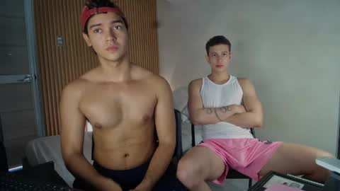 husband_xxx online show from 19, 4, 2026