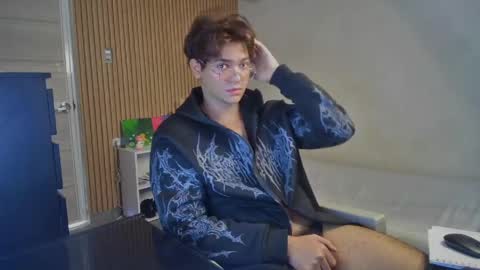 husband_xxx online show from 14, 5, 2026