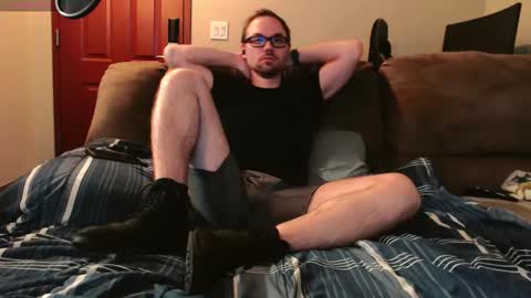Snapshot of husky_dad chatting on 26, 10, 2025 Husky Dad online show from 26, 10, 2025