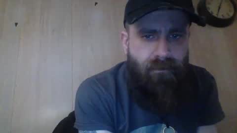 huskygengar22 online show from 9, 4, 2026