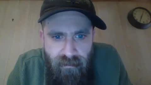 huskygengar22 online show from 15, 4, 2026