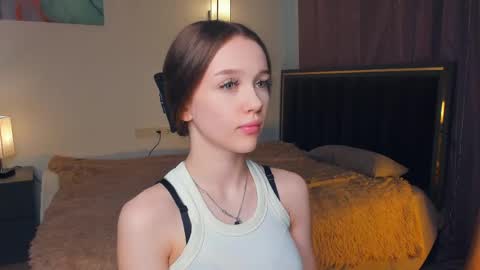 Snapshot of hwadwellingham chatting on 23, 5, 2026 Lily online show from 23, 5, 2026