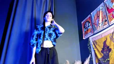 Snapshot of hyeon_jin chatting on 10, 2, 2025 Hyeon Jin online show from 10, 2, 2025