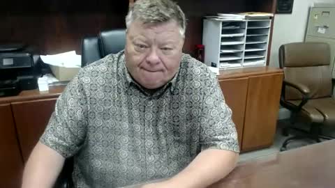 Snapshot of hypnotizing4u chatting on 15, 6, 2026 hypnotizing4u online show from 15, 6, 2026