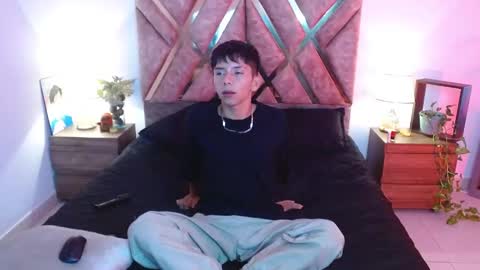 Snapshot of hyunjin_sun chatting on 19, 9, 2025 Son Hyunjin online show from 19, 9, 2025