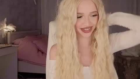 Snapshot of i__am_joss chatting on 17, 6, 2026 Joselle online show from 17, 6, 2026