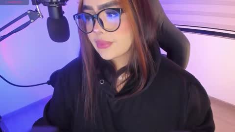 Snapshot of i_am_ari chatting on 3, 2, 2026 Ari online show from 3, 2, 2026