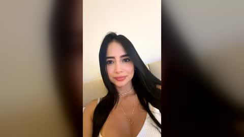 Bella Sofia online show from 5, 7, 2026