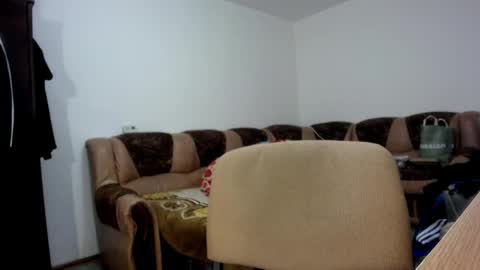 i_like_older_men online show from 7, 4, 2026