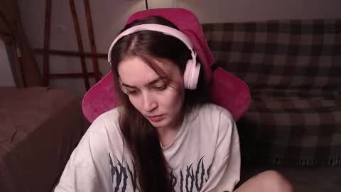 Snapshot of i_love_icecream chatting on 18, 9, 2025 elisabeth online show from 18, 9, 2025