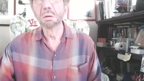 Snapshot of i_submissive_slut chatting on 1, 2, 2025 ImYourBitch online show from 1, 2, 2025