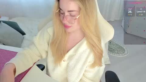 HiI am  EvaPVT is open  online show from 31, 10, 2025