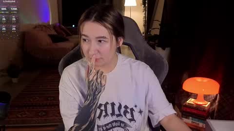 Meg  online show from 23, 2, 2025