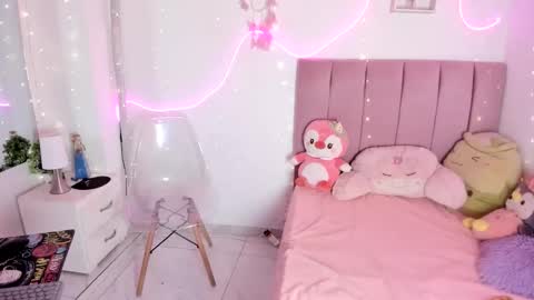 Snapshot of iam_monika chatting on 28, 5, 2026 iam_monika online show from 28, 5, 2026