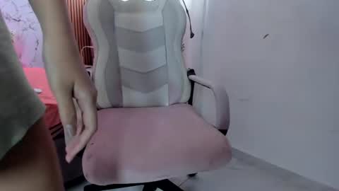 Snapshot of iam_monika chatting on 4, 7, 2026 iam_monika online show from 4, 7, 2026