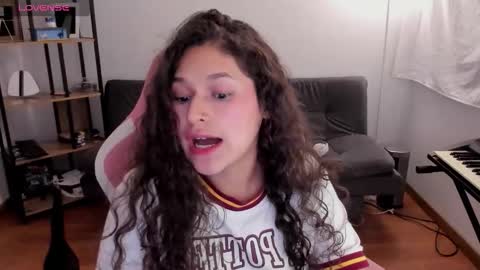 On instagram Imm  NikkiHelp me reach 100 likes online show from 8, 11, 2025