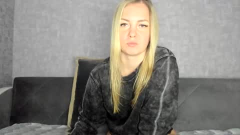 Snapshot of iam_venus chatting on 3, 3, 2025 Venus online show from 3, 3, 2025