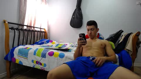 Snapshot of iam_yourbabyprincess_xd chatting on 8, 1, 2025 iam_yourbabyprincess_xd online show from 8, 1, 2025