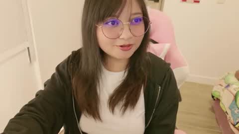 Snapshot of iam_zoechan chatting on 22, 7, 2026 Zoe 3 online show from 22, 7, 2026
