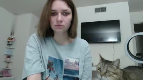 Lexi Love  online show from 24, 11, 2025