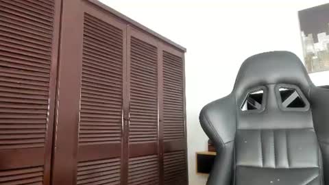 Snapshot of iamcharlotte19 chatting on 11, 7, 2026 Charlotte online show from 11, 7, 2026