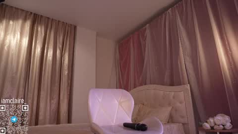 Claire online show from 16, 2, 2025