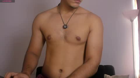 Dylan  independent model  online show from 10, 4, 2026