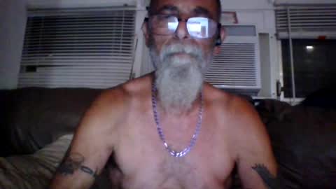 Snapshot of iamgoat_69 chatting on 10, 7, 2026 Goat Lulu Elektra online show from 10, 7, 2026
