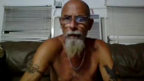 Snapshot of iamgoat_69 chatting on 20, 7, 2026 Goat Lulu Elektra online show from 20, 7, 2026