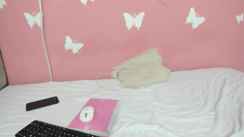 iamjes_1 online show from 25, 11, 2025