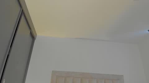 Juliiiiian online show from 25, 11, 2025