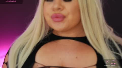 Snapshot of iamlila chatting on 1, 12, 2024 Lila online show from 1, 12, 2024