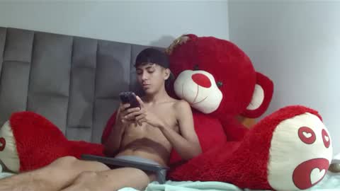 Snapshot of iammaik chatting on 11, 3, 2025 iammaik online show from 11, 3, 2025