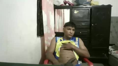 iammaximo online show from 6, 3, 2025