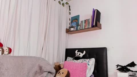 Mel  online show from 27, 12, 2024