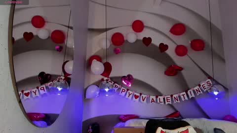 Nayuta online show from 9, 2, 2025