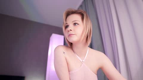 Snapshot of iamninamint chatting on 21, 1, 2025 Nina online show from 21, 1, 2025