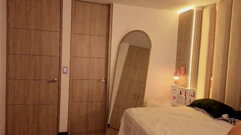 Nyxy online show from 10, 2, 2026