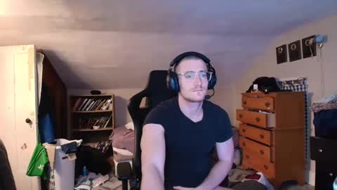 Snapshot of iamtommyparker chatting on 23, 2, 2025 iamtommyparker online show from 23, 2, 2025