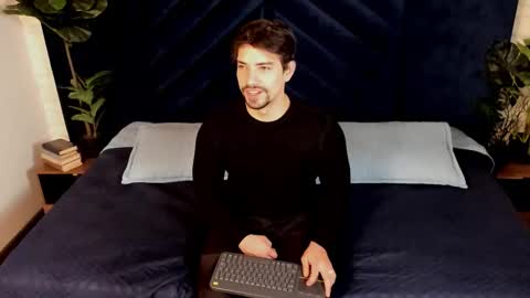 Ian Davis online show from 14, 10, 2025