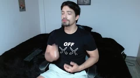 Ian Davis online show from 11, 11, 2025