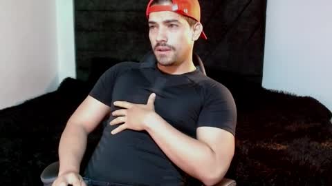 Ian Davis online show from 6, 4, 2026