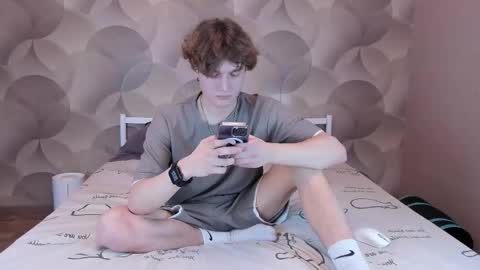 Ian Flor online show from 12, 2, 2026