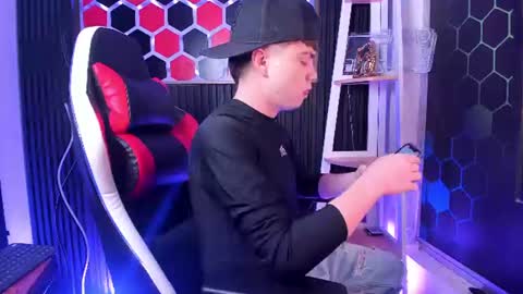 Ian  online show from 20, 6, 2026
