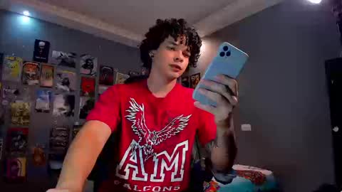 Snapshot of ian_versace chatting on 19, 9, 2025 Andres online show from 19, 9, 2025