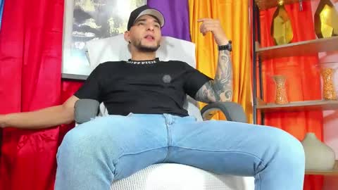 Snapshot of iandygrasso chatting on 23, 2, 2025 iandygrasso online show from 23, 2, 2025