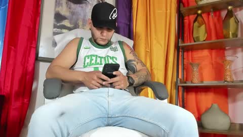 Snapshot of iandygrasso chatting on 1, 3, 2025 iandygrasso online show from 1, 3, 2025